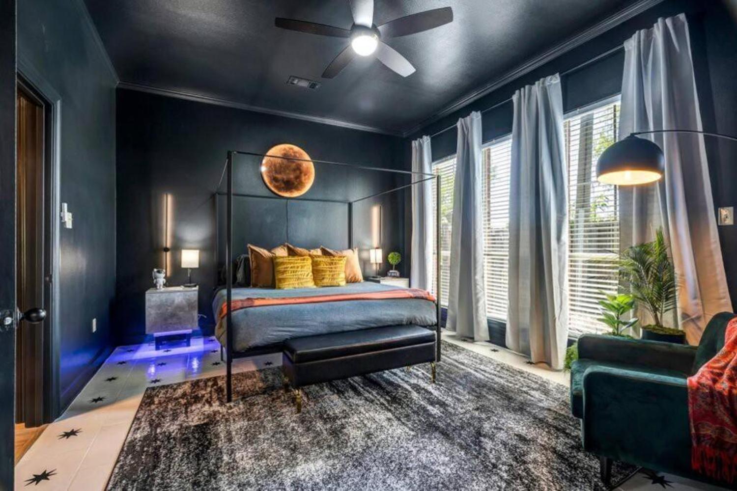 Stylish & Romantic Home, Long-Term Friendly, King バトンルージュ エクステリア 写真