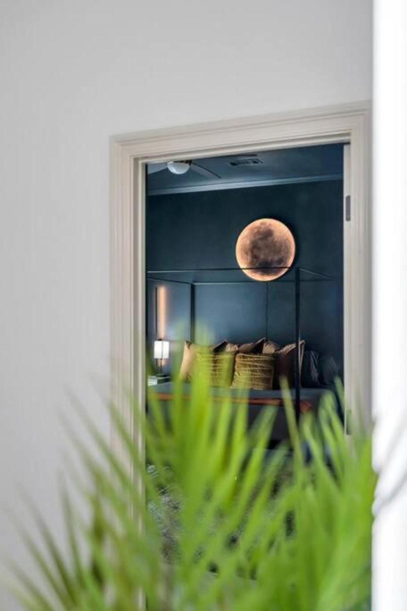 Stylish & Romantic Home, Long-Term Friendly, King バトンルージュ エクステリア 写真