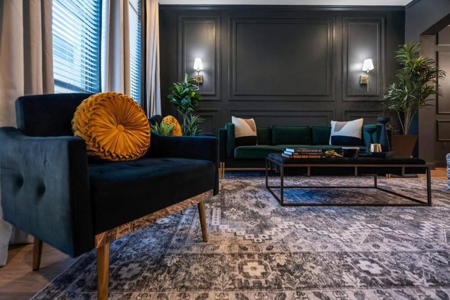 Stylish & Romantic Home, Long-Term Friendly, King バトンルージュ エクステリア 写真